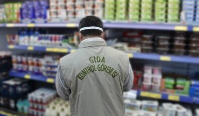 Bakanlık ‘ifşa’ listesini güncelledi: Piliç sucukta mevzuata aykırı et, takviyede ‘ilaç’ maddesi!