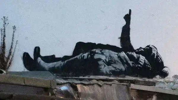 Banksy’den yeni duvar resimleri: İngiltere’deki ‘çocuk evsizlere’ atıf yaptı