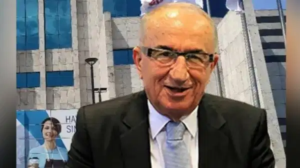 BASİSEN’in 41 yıllık başkanı görevi bıraktı