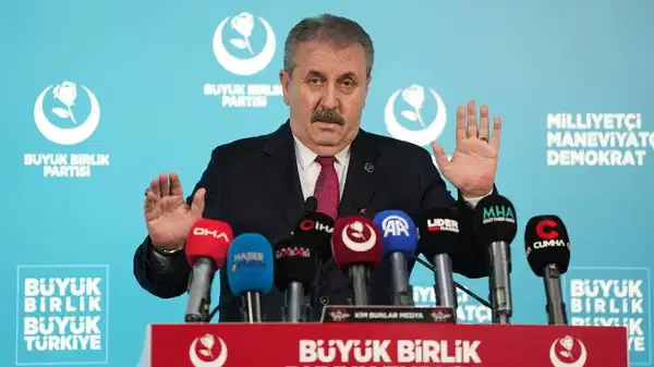 BBP lideri Mustafa Destici’den dikkat çeken komisyon ve ‘asgari ücret’ çıkışı: Cumhur İttifakı’nda çatlak mı var?