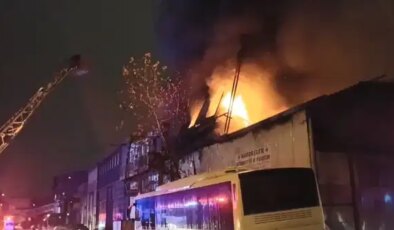 Bursa’da iş yeri yangını… Bitişiğindeki dükkana da sıçradı!