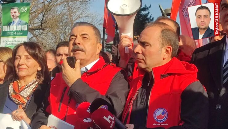 Bütçeden hakkını isteyen emekçiye polis barikatı: ‘Halkın bütçesinin görüşüldüğü Meclis’in önüne halkın gelmesini engellediler’