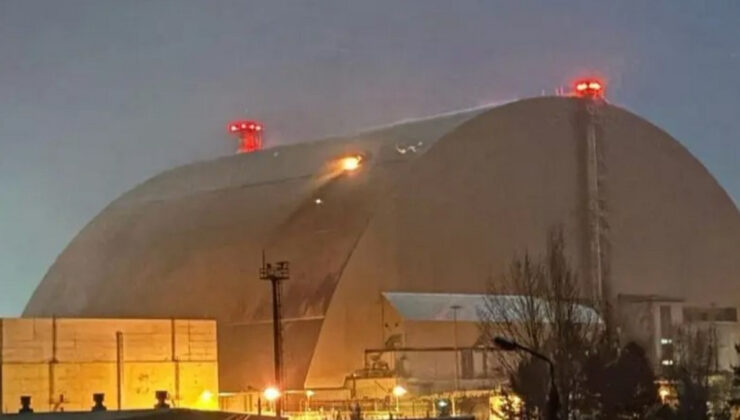 Çernobil’deki koruma kalkanı hasar gördü