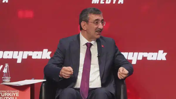 Cevdet Yılmaz: Asgari ücreti çok yükseltince kayıt dışına kayış artıyor