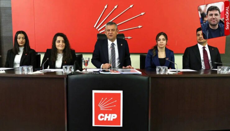 CHP lideri Özel, yeni yönetim kadrosunu belirledi: CHP’de yeni kadro şekillendi