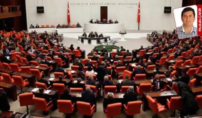 CHP, Plan ve Bütçe Komisyonu’nda kabul edilen bütçe yasa teklifine 864 sayfalık muhalefet şerhi yazdı: ‘Tek adam rejimi, krizlerin rejimi oldu’