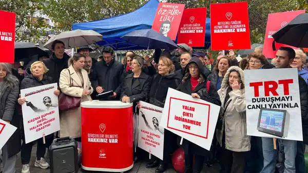 CHP’den Kadıköy’de ‘Gerçekleri Bilmeye Hakkınız Var’ açıklaması: ‘Bu mücadele yarım kalmayacak’