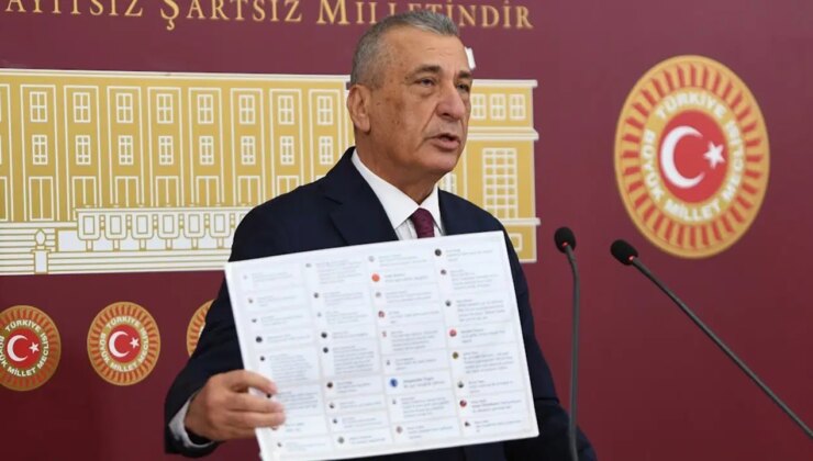 CHP’li Öztürkmen kürsüden tepki gösterdi: ‘Erdoğan’ı eleştiren tutuklanırken, Atatürk’e küfredenlere dokunulmuyor’