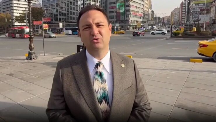 CHP’li Umut Akdoğan’dan Melih Gökçek’e: ‘Yavaş’a soruşturma izni veren kişiyle buluştun mu?’