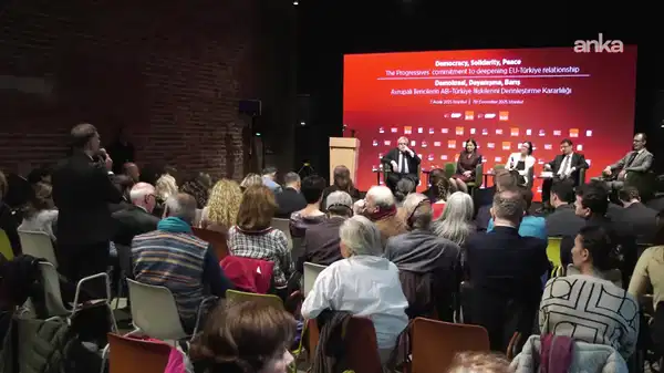 CHP’nin AB-Türkiye İlişkilerinin Derinleştirilmesi Konferansı başladı: ‘Türkiye’nin Avrupa yolunu cesaretle, yeniden açıyoruz’