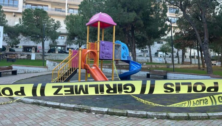 Çocuk parkında ‘yan bakma’ kavgası: Ölü ve yaralı var!
