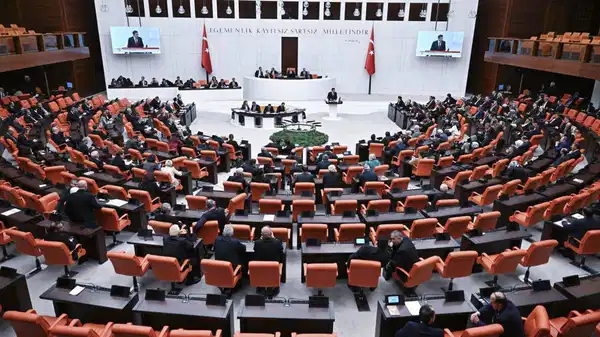 Cumhuriyet gündeme getirmişti: CHP’li Murat Bakan IŞİD’in terör eylemi hazırlığını Meclis gündemine taşıdı