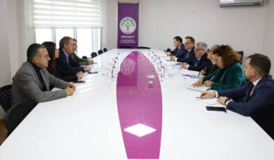 DEM Parti Eş Genel Başkanı Tuncer Bakırhan, AP Türkiye Raportörü Amor ile görüştü!