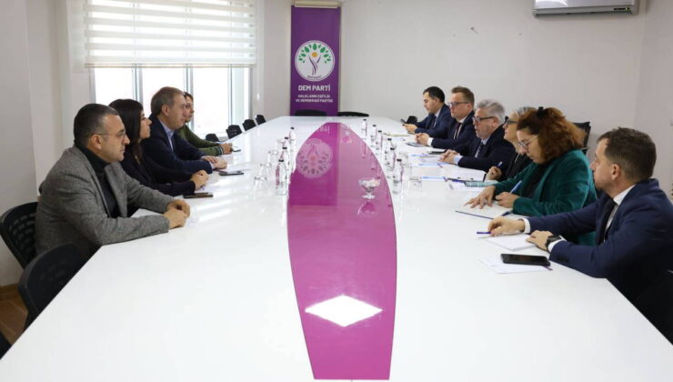 DEM Parti Eş Genel Başkanı Tuncer Bakırhan, AP Türkiye Raportörü Amor ile görüştü!