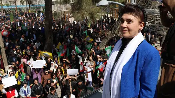 DEM Parti’den Bursaspor ve TFF’ye Leyla Zana çağrısı