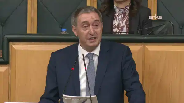 DEM Parti’den Özgür Özel’e ‘sendrom’ tepkisi… Tuncer Bakırhan çağrı yaptı: ‘Açık konuşun…’