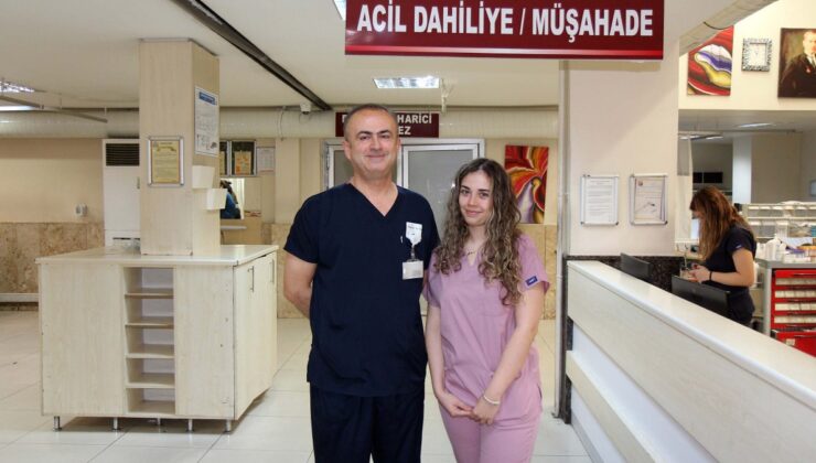 Denizli’de baba-kız birlikte hastalara bakıyor