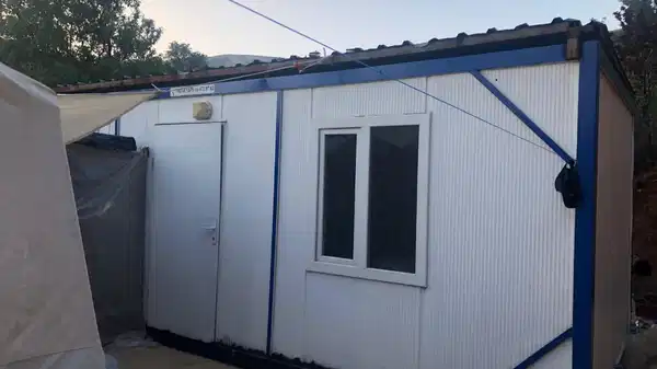 Depremde işçiye verilen konteyner için icra takibi başlattılar