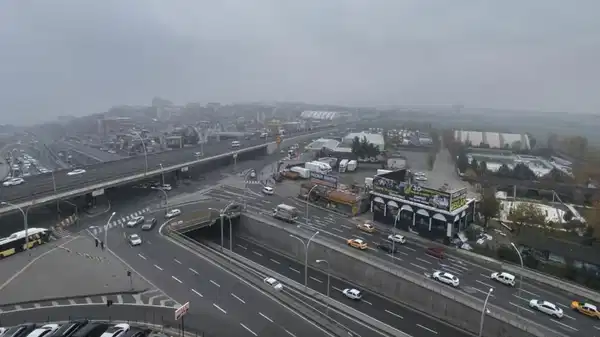 Diyarbakır yeni haftaya ‘sis’le uyandı: Uçuşlarda gecikmeler yaşanıyor