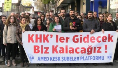 Diyarbakır’da 150’nci KHK eylemi: ‘Hukuksuzluk yargı eliyle sürdürülüyor’
