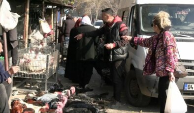 Diyarbakır’da yılbaşı öncesi hindi satıcıları dertli: ‘Kimse alamıyor…’