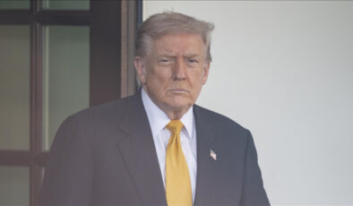 Donald Trump: Karayipler’de kara operasyonları da başlayacak