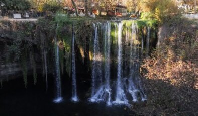 Düden Şelalesi’ne dört mevsim ilgi: 900 bin ziyaretçi ağırladı