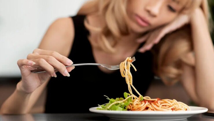 ‘Duygusal yeme’ atağını durdurmak için izlenmesi gereken yol…