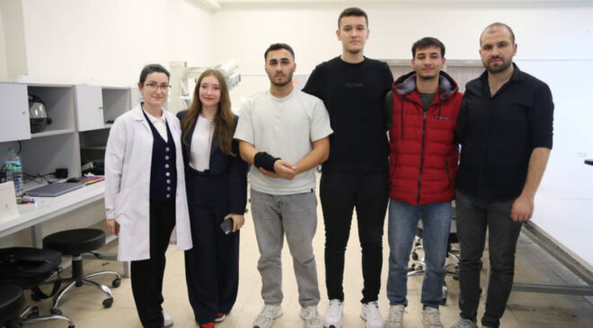 Edirne’de öğrencilerden hayat kurtaran buluş: Akıllı denge bilekliği