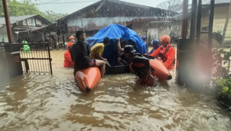 Endonezya’da afetler ile mücadele: Can kaybı sayısı 23’e yükseldi