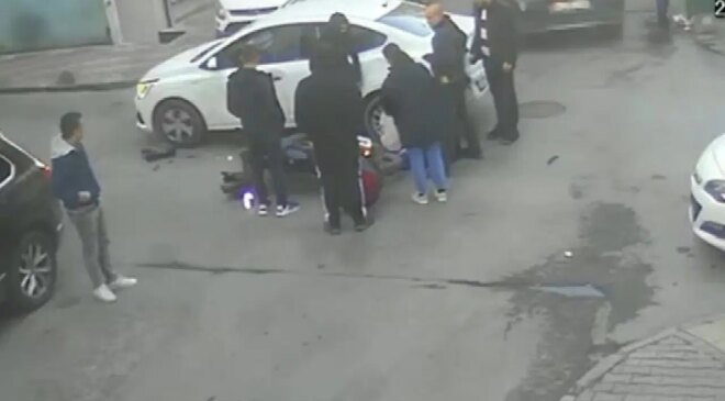 Esenler’de aynı noktada art arda 4 trafik kazası: Yetkililere seslendiler!