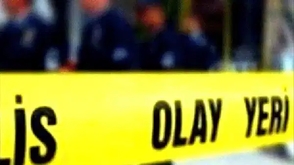 Esenler’de bir kişi bankanın güvenlik görevlisini bıçakladı