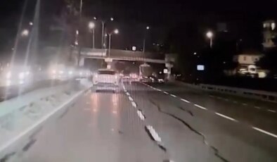 Esenyurt’ta hafriyat kamyonunun çarptığı motokurye öldü!