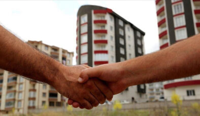 Faiz indirimleri konut kredilerine de yansıdı