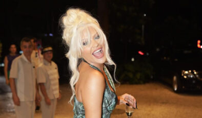 Fin kökenli Pamela Anderson soyadı değişikliği istiyor