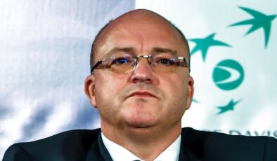 Fransız belediye başkanı görevinden uzaklaştırıldı