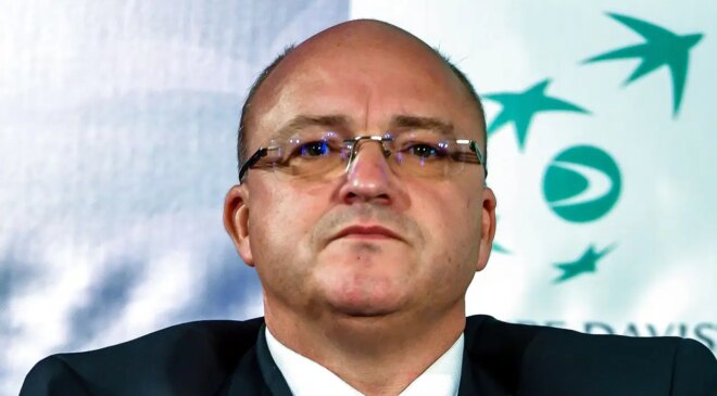 Fransız belediye başkanı görevinden uzaklaştırıldı