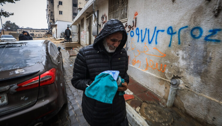 Gazze’de bir bebek daha soğuktan hayatını kaybetti