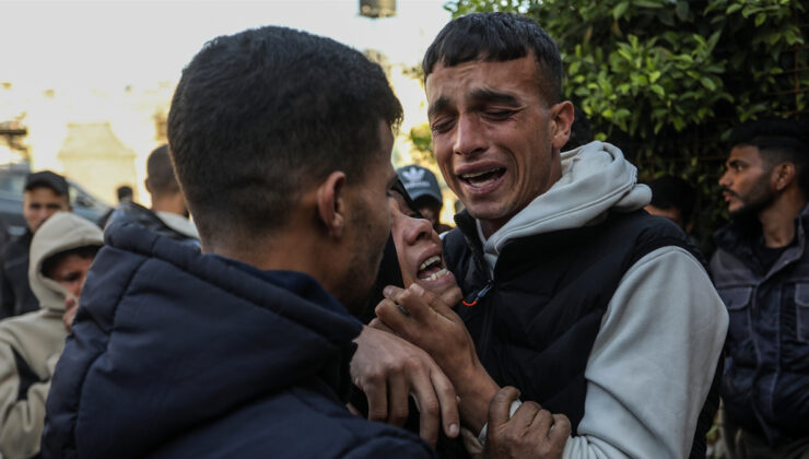 Gazze’de can kaybı 70 bin 360’a yükseldi