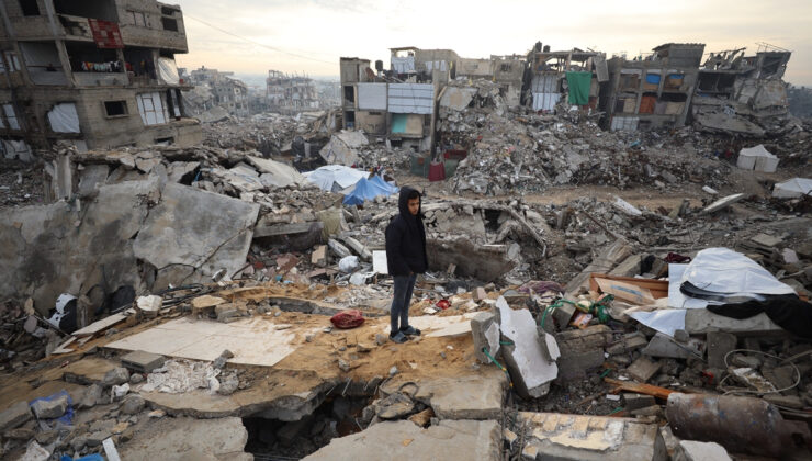 Gazze’de fırtına nedeniyle 22 bina çöktü: 18 ölü