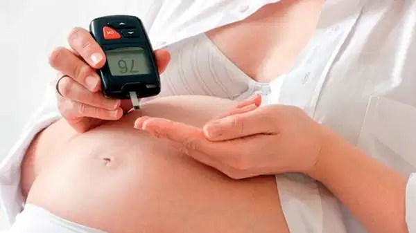 Gebelikte yüksek şeker, çocukta diyabet ve obezite riskini artırıyor