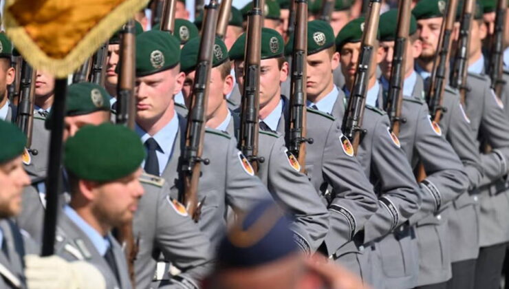 Gizli belgeler ortalığa saçıldı: Almanya, Rusya ile savaşa hazırlanıyor!