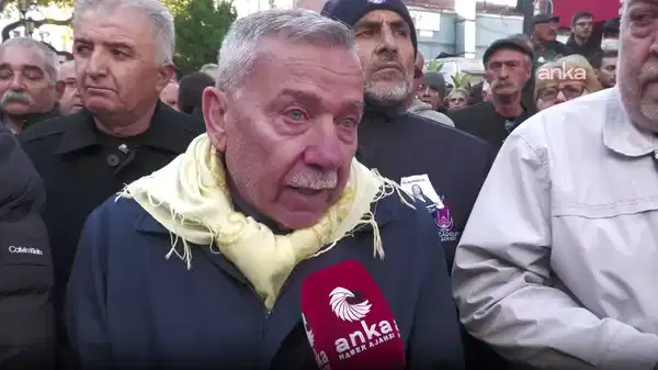 Gülşah Durbay sonsuzluğa uğurlanıyor… Törene katılan yurttaşlar: ‘Bütün sevdiklerimizi aldılar, o bizim kızımız…’