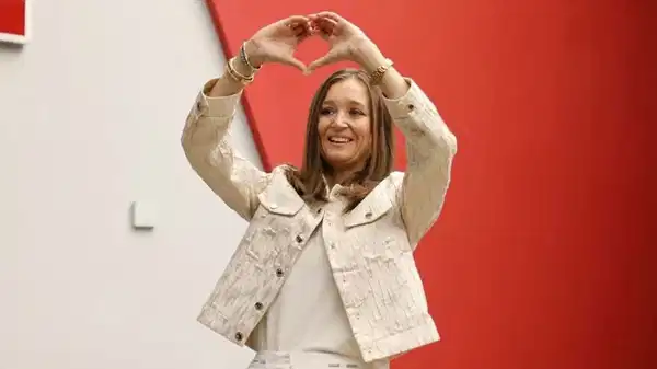 Gülşah Durbay’ın çocukluk fotoğrafı ortaya çıktı: ‘Çocuk yurdun temelidir’