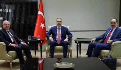 Hakan Fidan, Yaşar Güler ve İbrahim Kalın’dan Şam ziyareti: Şara ile görüşecekler
