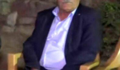 Hakkarili eski muhtar uçakta kalp krizi geçirdi