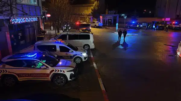 Halı saha kavgası iki beldeyi ayağa kaldırdı: Giriş-çıkışlar kapatıldı