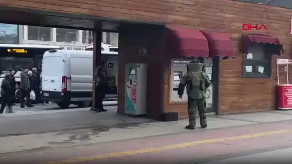 Halk otobüsü durağında bomba paniği: Ekipler harekete geçti