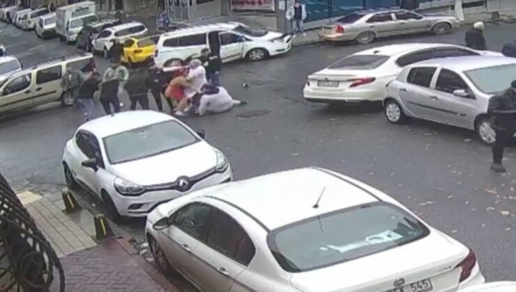 Hasarlı trafik kazası yumruklu kavgaya dönüştü!