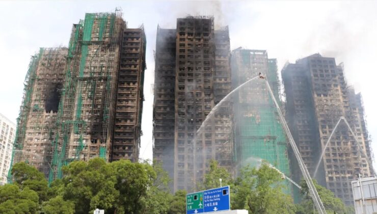 Hong Kong’da gökdelen yangını faciası: Can kaybı 94’e yükseldi